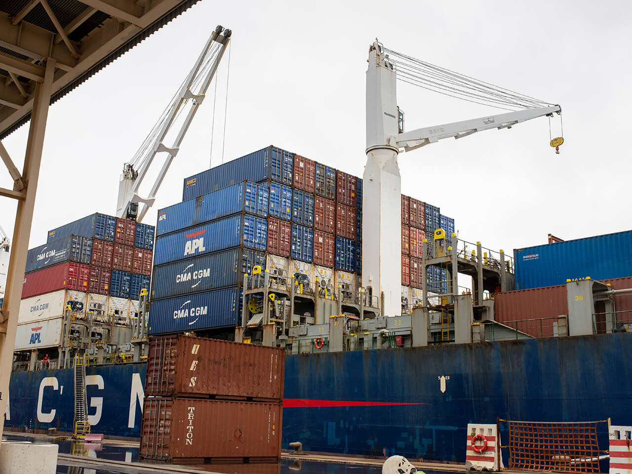 Services aux marchandises